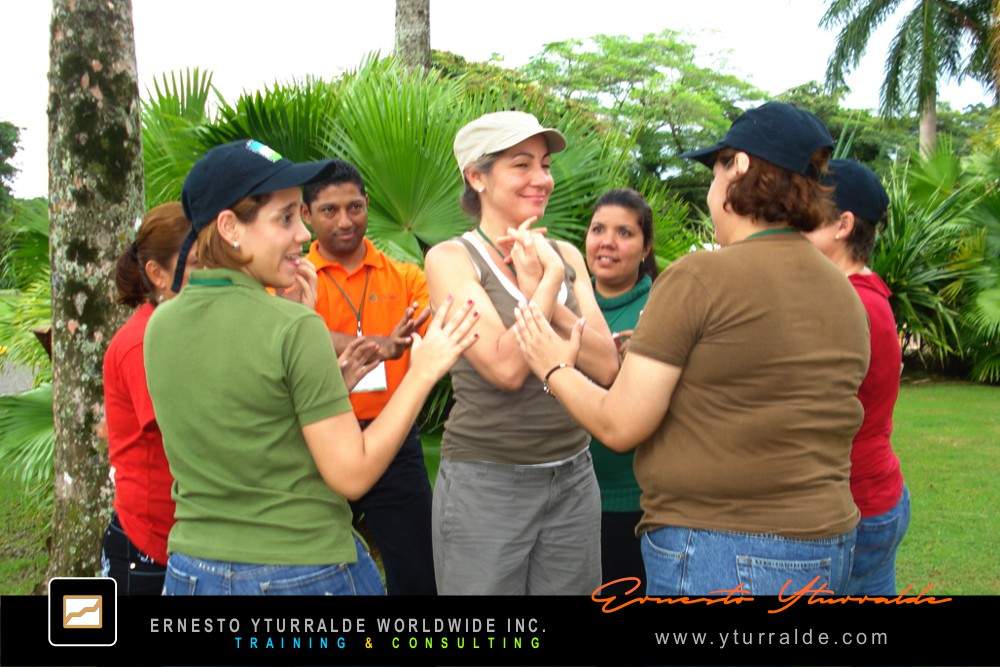 Team Building Colombia | Actividades lúdicas empresariales para equipos de alto desempeño en Bogotá