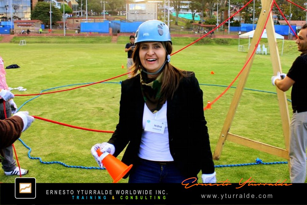 Team Building Colombia | Outdoor Training con Aprendizaje Experiencial para transformar cultura organizacional
