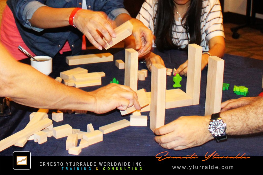 Team Building Colombia | Talleres de integración donde la vivencia genera transformación